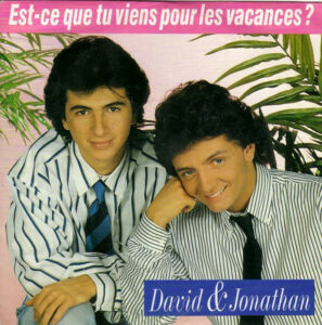 Est-ce que tu viens pour les vacances ?